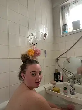 Snapshot of SexySashaxox chatting on 02-21-26, 12:17 SexySashaxox online show from 02-21-26, 12:17