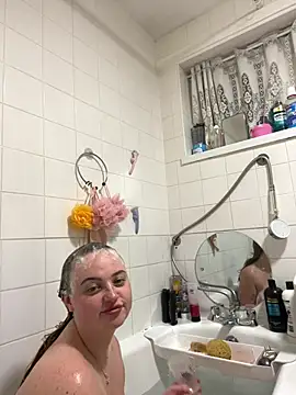 Snapshot of SexySashaxox chatting on 02-24-26, 07:23 SexySashaxox online show from 02-24-26, 07:23