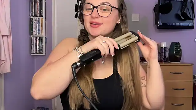 Snapshot of SexySashaxox chatting on 03-01-26, 09:22 SexySashaxox online show from 03-01-26, 09:22