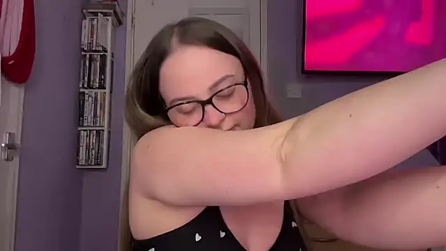 SexySashaxox online show from 03-26-26, 09:53