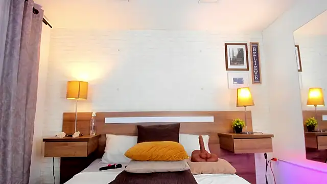 JenniferAuriston online show from 01-12-26, 08:36