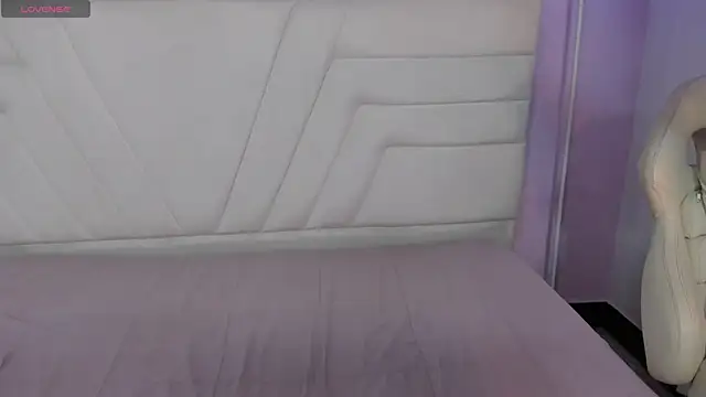 fressittalove01 online show from 03-31-26, 12:38