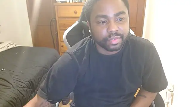 Breadwinnah online show from 11-26-25, 05:19