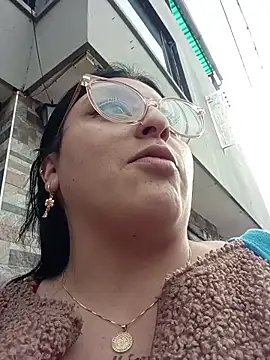 megan fox5 online show from 12-18-25, 08:37