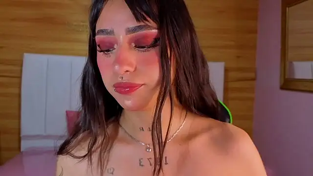 Abril Velvet a  online show from 01-16-26, 12:42