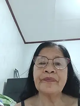 Snapshot of Sweet-Lita50 chatting on 05-18-26, 04:07 Sweet-Lita50 online show from 05-18-26, 04:07
