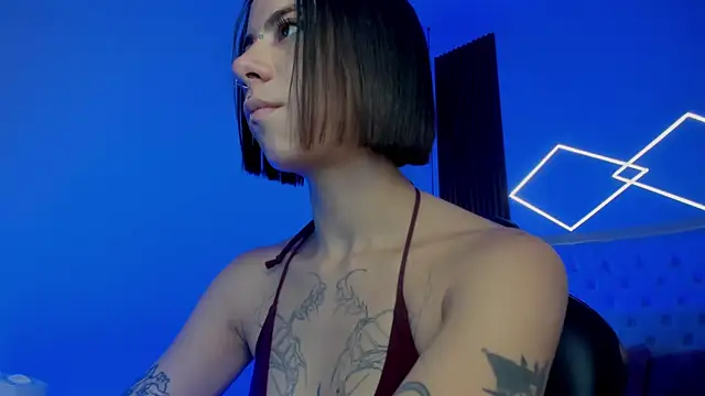 Snapshot of ZamabyCrucie chatting on 10-23-25, 10:41 ZamabyCrucie online show from 10-23-25, 10:41