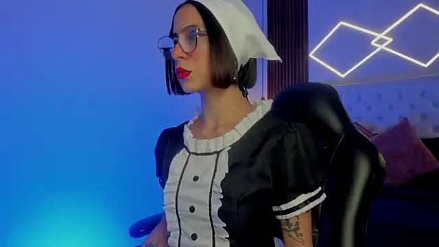 Snapshot of ZamabyCrucie chatting on 10-24-25, 10:50 ZamabyCrucie online show from 10-24-25, 10:50