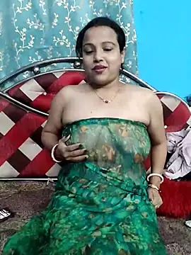 Snapshot of hornypiu697 chatting on 04-09-26, 06:30 hornypiu697 online show from 04-09-26, 06:30