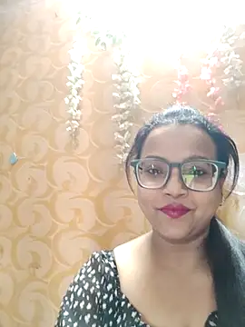 Snapshot of hornypiu697 chatting on 05-12-26, 04:31 hornypiu697 online show from 05-12-26, 04:31