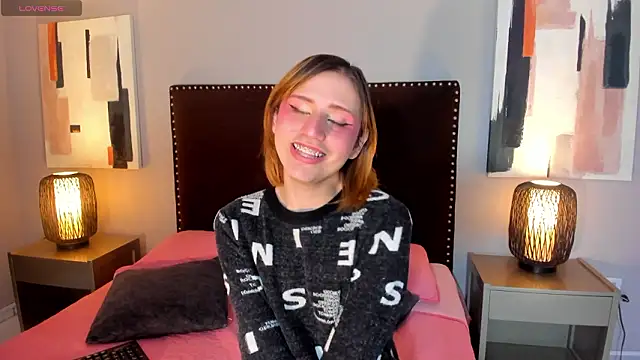 seraphine star online show from 02-18-26, 03:02