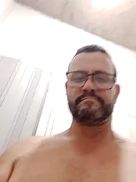 Snapshot of jssaf chatting on 12-16-25, 03:00 jssaf online show from 12-16-25, 03:00