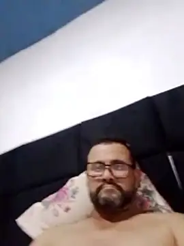 Snapshot of jssaf chatting on 12-19-25, 05:53 jssaf online show from 12-19-25, 05:53