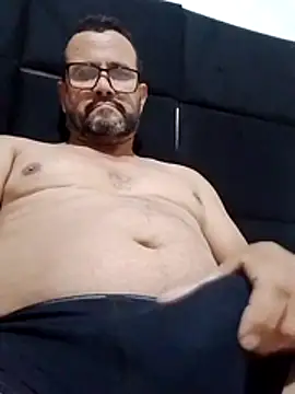 Snapshot of jssaf chatting on 12-20-25, 12:34 jssaf online show from 12-20-25, 12:34