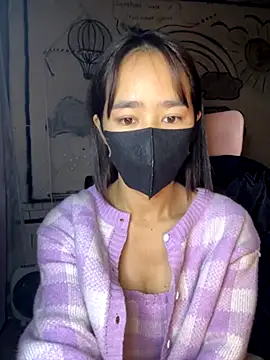 Snapshot of TiNa_04 chatting on 12-02-25, 10:49 TiNa 04 online show from 12-02-25, 10:49