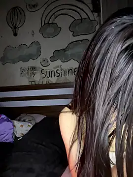 Snapshot of TiNa_04 chatting on 01-13-26, 01:00 TiNa 04 online show from 01-13-26, 01:00