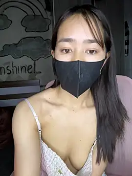 Snapshot of TiNa_04 chatting on 01-15-26, 08:41 TiNa 04 online show from 01-15-26, 08:41