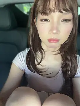 Snapshot of Yiyi-707 chatting on 07-12-26, 07:21 Yiyi-707 online show from 07-12-26, 07:21