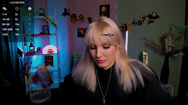 marta smith online show from 10-24-25, 07:43