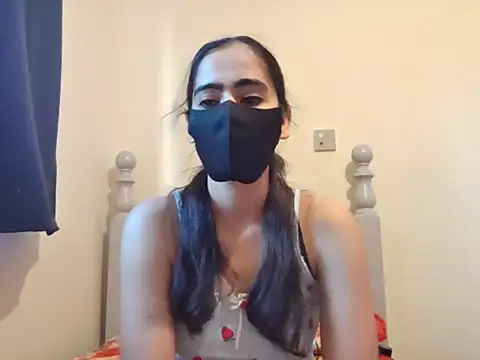 BobtailFormal online show from 12-03-25, 08:56