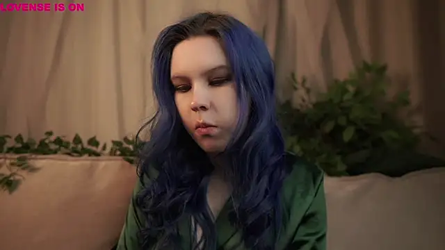 ElizSpieth online show from 02-12-26, 01:33