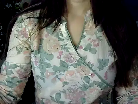 Rumi cute online show from 03-01-26, 03:36