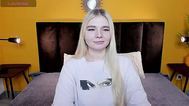 RuthBryant online show from 12-05-25, 12:41