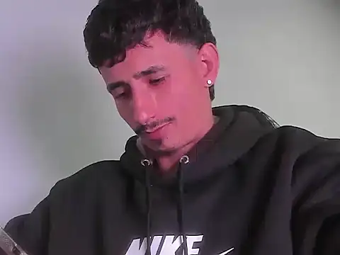 Damartinez27 online show from 02-26-26, 06:12