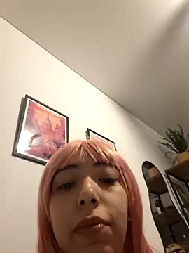 Snapshot of missapril0101 chatting on 12-17-25, 02:06 missapril0101 online show from 12-17-25, 02:06