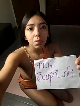missapril0101 online show from 04-18-26, 11:47
