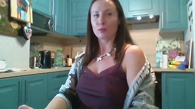 Snapshot of ALICAINWONDERLAND chatting on 11-08-25, 04:40 ALICAINWONDERLAND online show from 11-08-25, 04:40