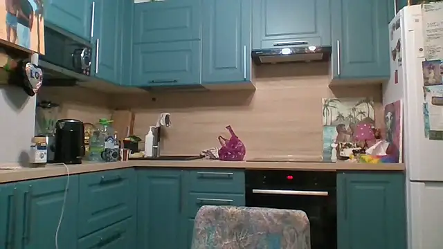 Snapshot of ALICAINWONDERLAND chatting on 11-14-25, 03:55 ALICAINWONDERLAND online show from 11-14-25, 03:55