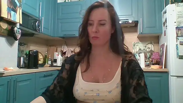 Snapshot of ALICAINWONDERLAND chatting on 11-26-25, 05:25 ALICAINWONDERLAND online show from 11-26-25, 05:25