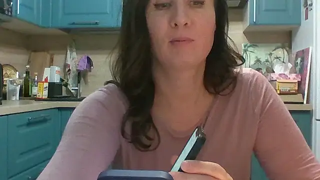 Snapshot of ALICAINWONDERLAND chatting on 12-15-25, 08:02 ALICAINWONDERLAND online show from 12-15-25, 08:02