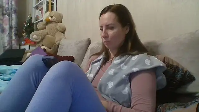 Snapshot of ALICAINWONDERLAND chatting on 01-14-26, 03:28 ALICAINWONDERLAND online show from 01-14-26, 03:28