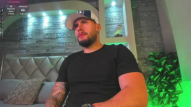 dominic de luca online show from 09-25-25, 03:21