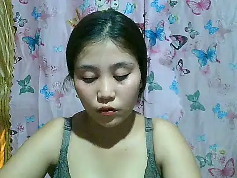 Snapshot of SexyAsianPussy4u chatting on 06-18-26, 05:51 SexyAsianPussy4u online show from 06-18-26, 05:51