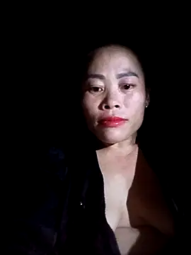 CoMay003 online show from 10-01-25, 01:06