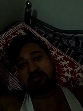 Snapshot of VadodaraBBC chatting on 09-27-25, 08:36 VadodaraBBC online show from 09-27-25, 08:36