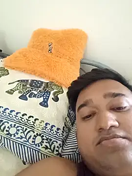 Snapshot of VadodaraBBC chatting on 10-22-25, 12:05 VadodaraBBC online show from 10-22-25, 12:05