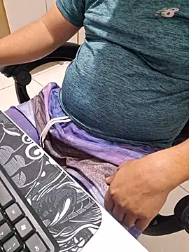 Carloskasado online show from 02-18-26, 12:06