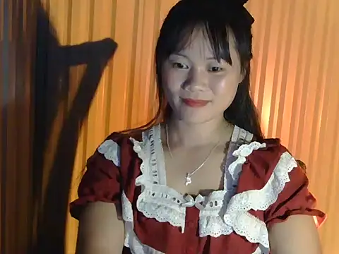 Sisi dy01 online show from 10-04-25, 12:36