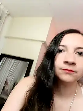 Snapshot of Agatha_bellucci_ chatting on 11-19-25, 02:33 Agatha bellucci online show from 11-19-25, 02:33