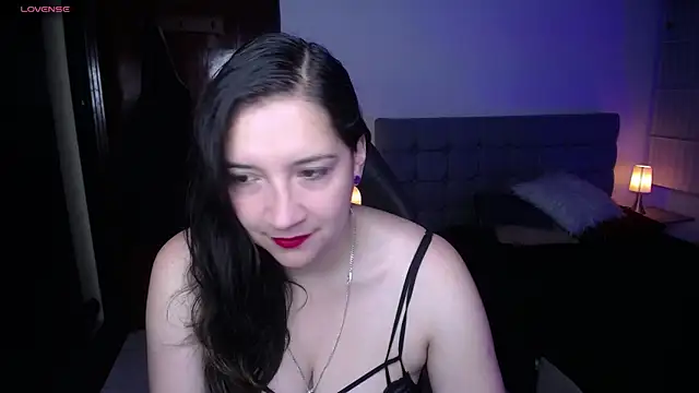 Snapshot of Agatha_bellucci_ chatting on 11-20-25, 12:27 Agatha bellucci online show from 11-20-25, 12:27