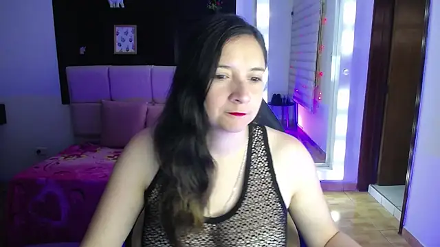 Snapshot of Agatha_bellucci_ chatting on 11-27-25, 12:51 Agatha bellucci online show from 11-27-25, 12:51