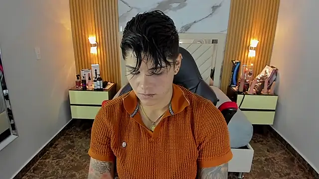 Snapshot of KAROLLJONES1 chatting on 10-20-25, 08:09 KAROLLJONES1 online show from 10-20-25, 08:09