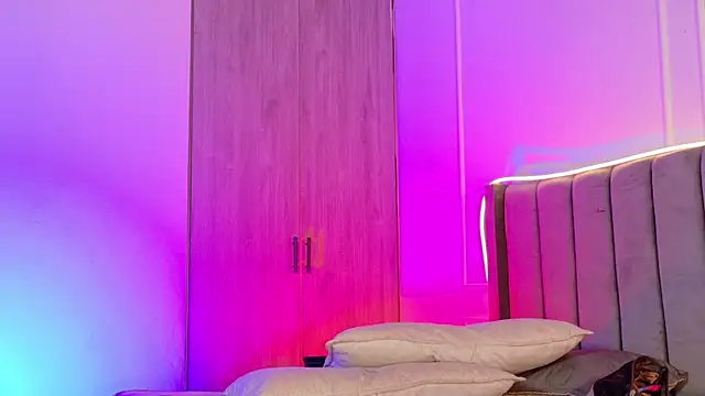 Ice Princess  online show from 03-28-26, 12:05