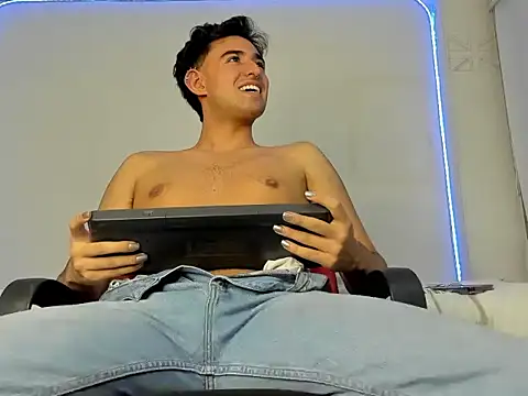 Alexxx savage online show from 02-23-26, 02:31