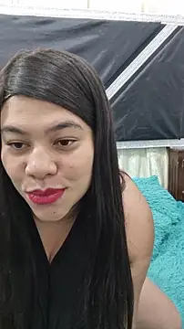 ALMAWHITE online show from 11-22-25, 12:04