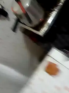 linda luna29 online show from 10-25-25, 03:51